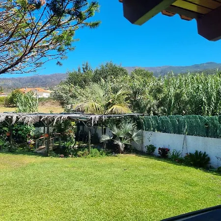 Tatil Evi Levada House *